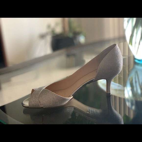 Shoes - Picture 3 of 5